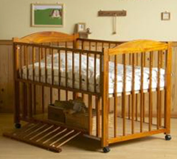 エリーゼ ベビーベッド ベビー布団 自宅まで取りに来れる方 相手の方と